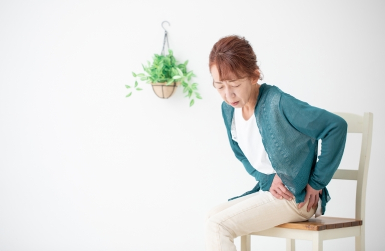 【原因は○○！？】歩いているときに股関節の前側に痛いのはなぜ？/池袋で通わせない整骨院ならreborn鍼灸整骨院