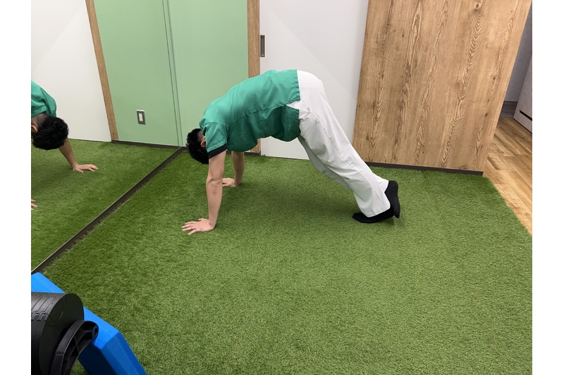 様々な薬剤の中から最適なものを選びます