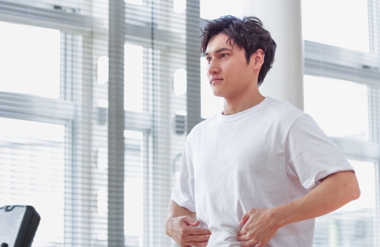 腹圧を高めて腰痛、ぎっくり腰を改善！/どこに行っても治らなかった身体の悩みを解説！reborn鍼灸整骨院