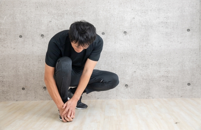 偏平足は身体にどんなトラブルを引き起こすの？原因と改善法を解説！/池袋で慢性痛を改善するならreborn鍼灸整骨院