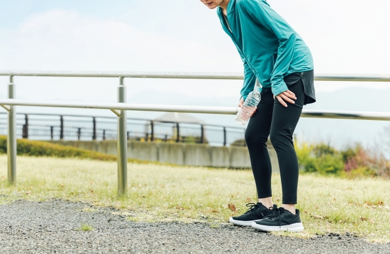 筋肉痛で筋トレはだめ！？より早く治す方法は？/池袋で通わせない整骨院ならreborn鍼灸整骨院